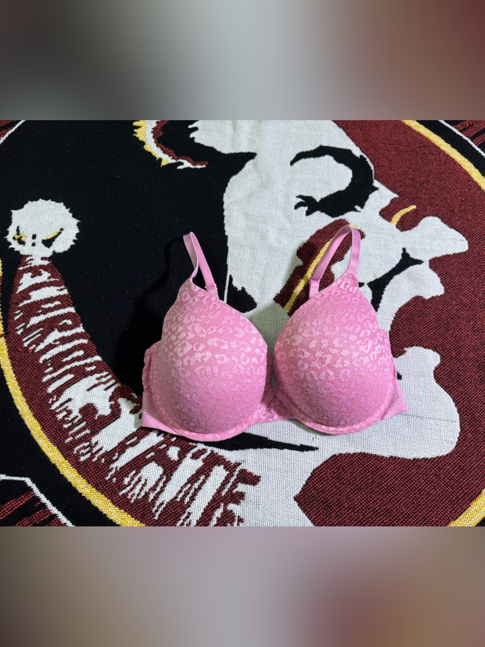 PINK Victoria's Secret Light Pink Lace Push-Up Bra
